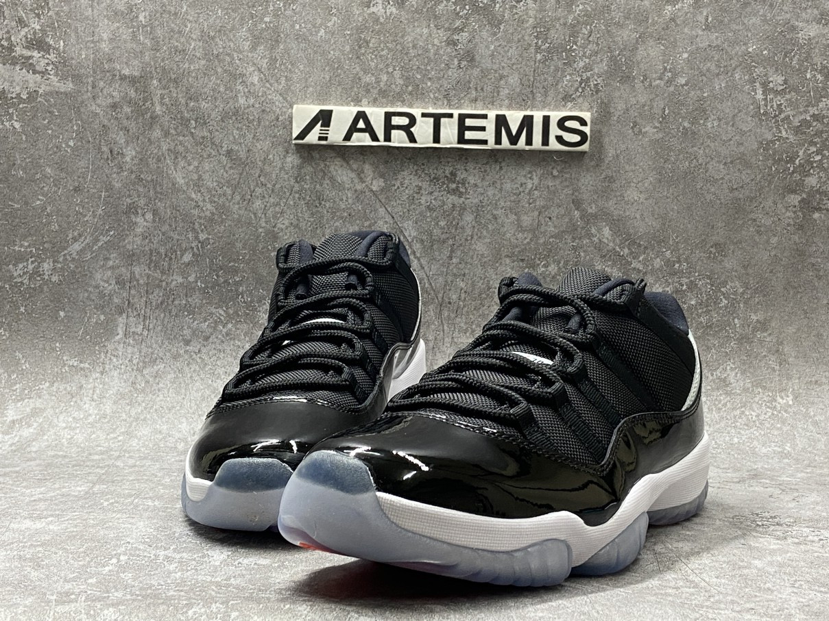 Air Jordan 11 Retro Low Infrared