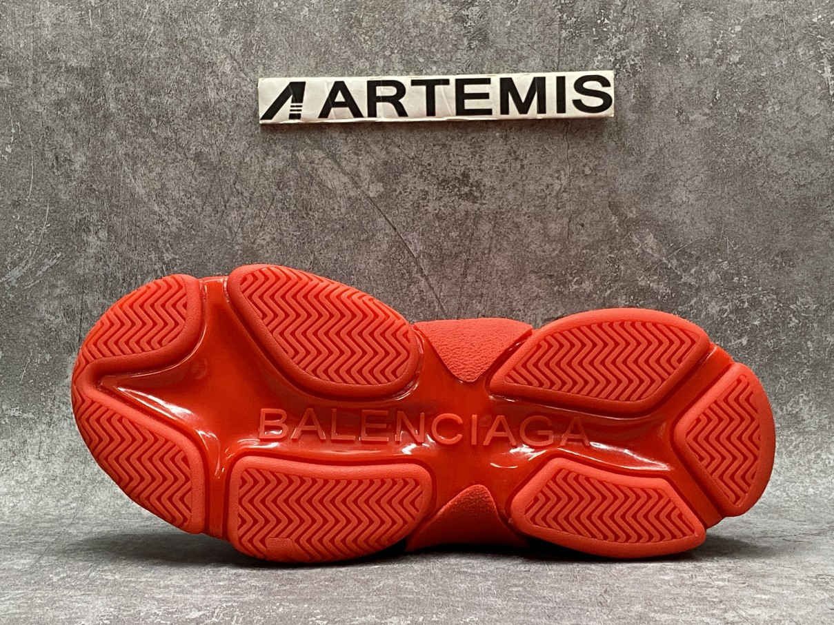 Balenciga Triple S Allover Logo Red