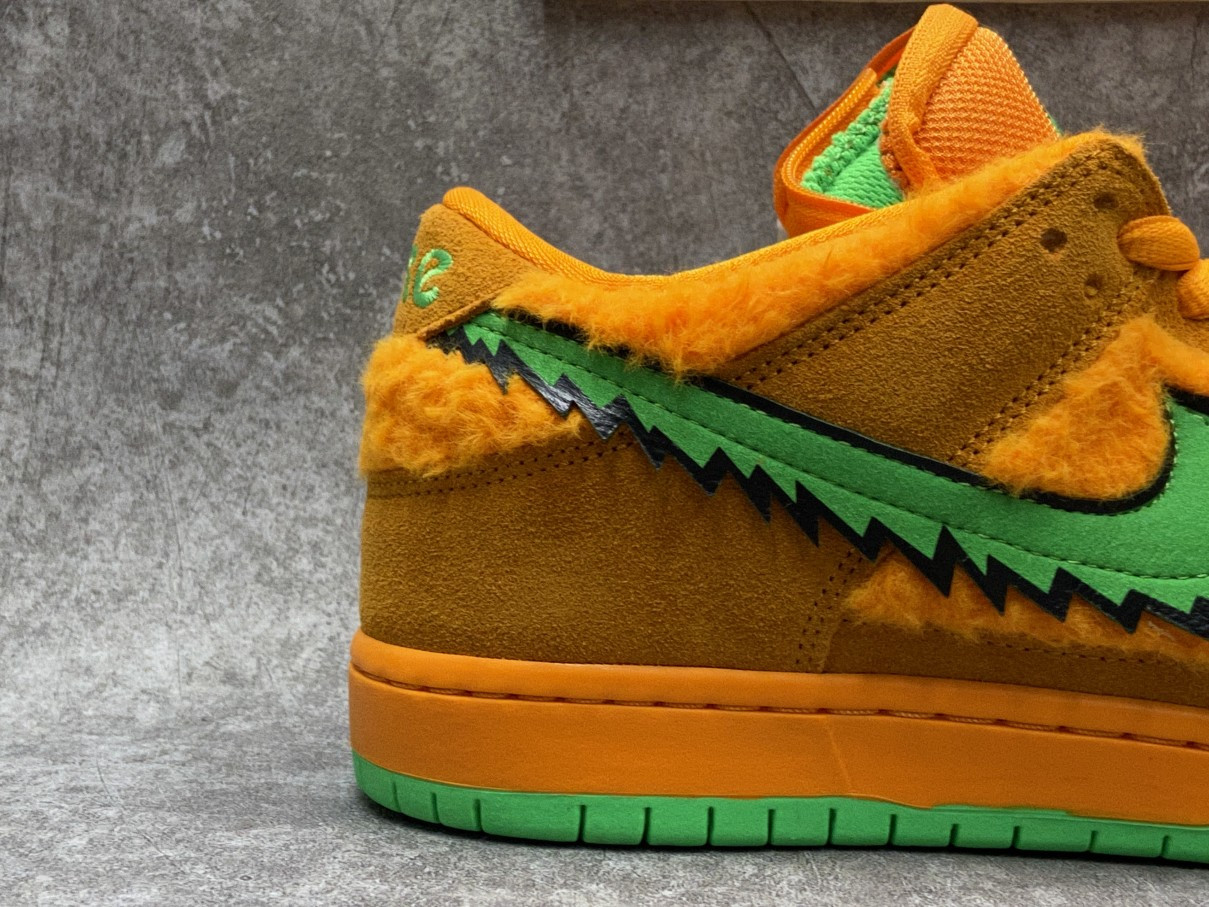Grateful Dead x Dunk Low SB Orange Bear