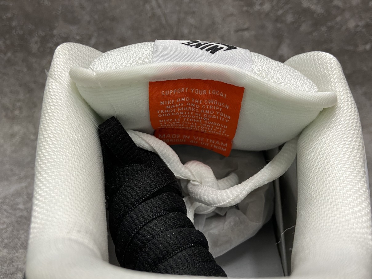 Nike SB Dunk Low Orange Label White