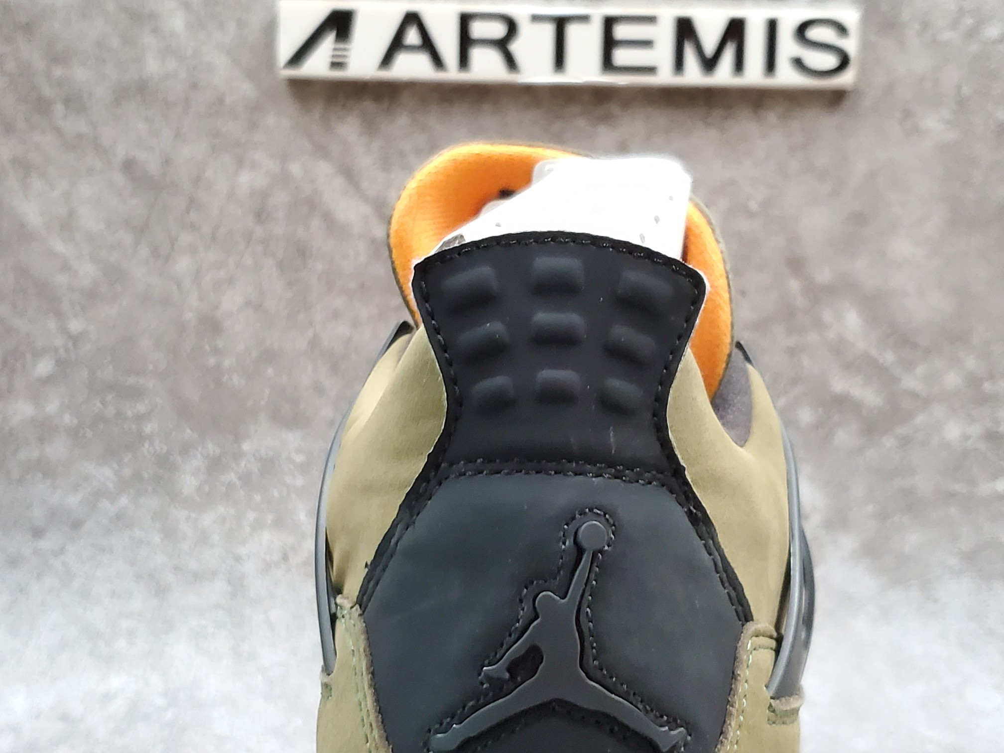 Air Jordan 4 Retro UNDFTD