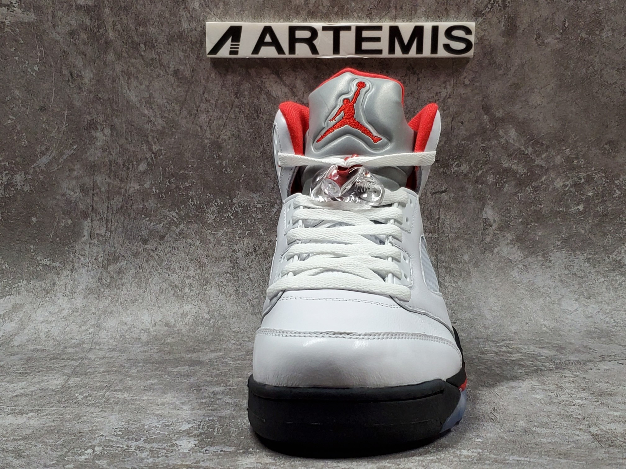 Air Jordan 5 Retro Fire Red Silver Tongue