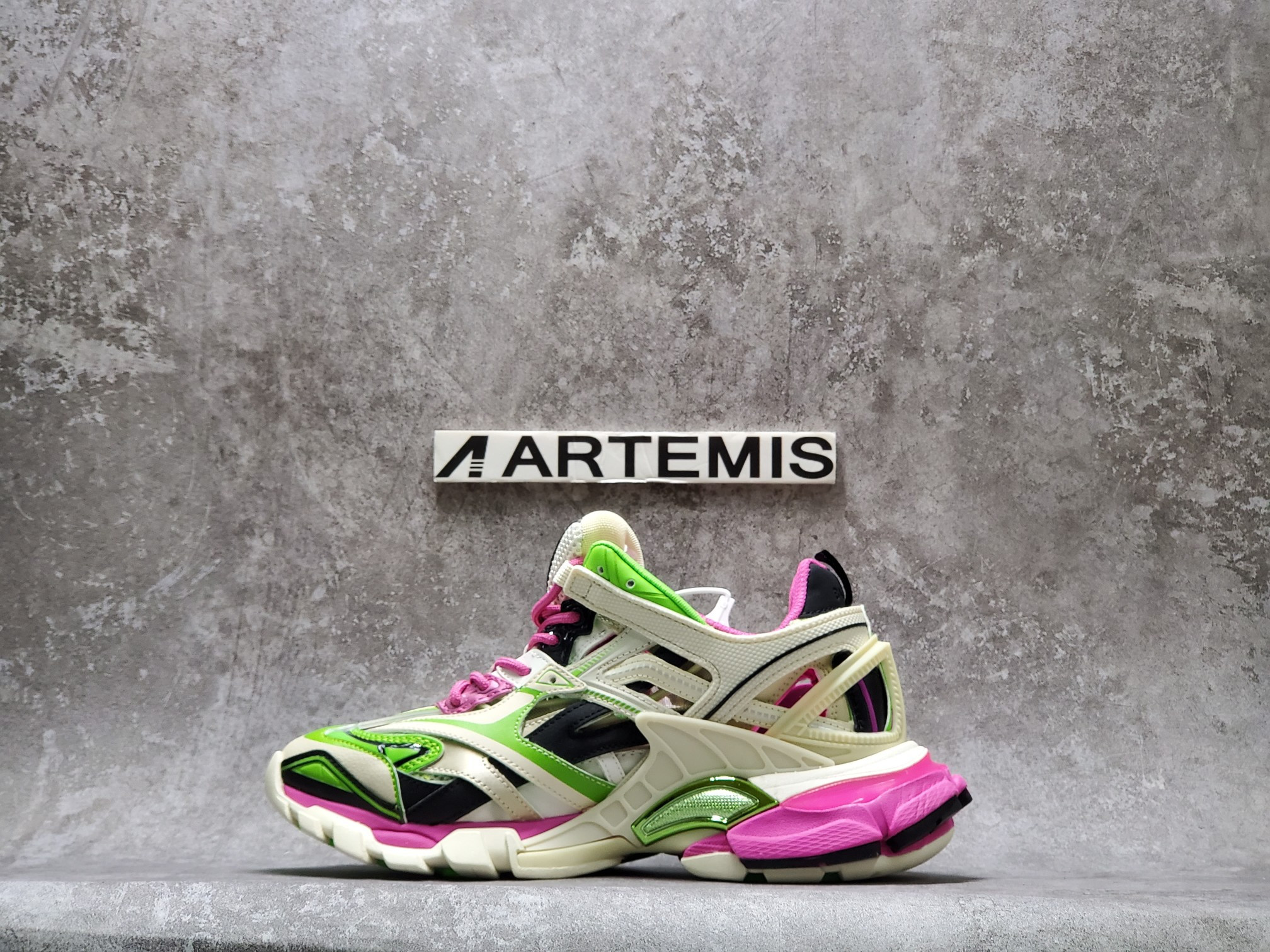 Balenciga Track 2 Pink Green