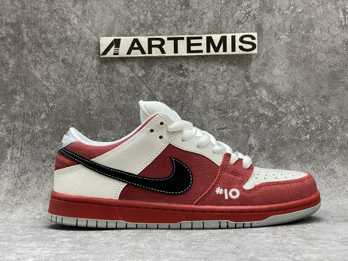 Nike Dunk SB Low Roller Derby
