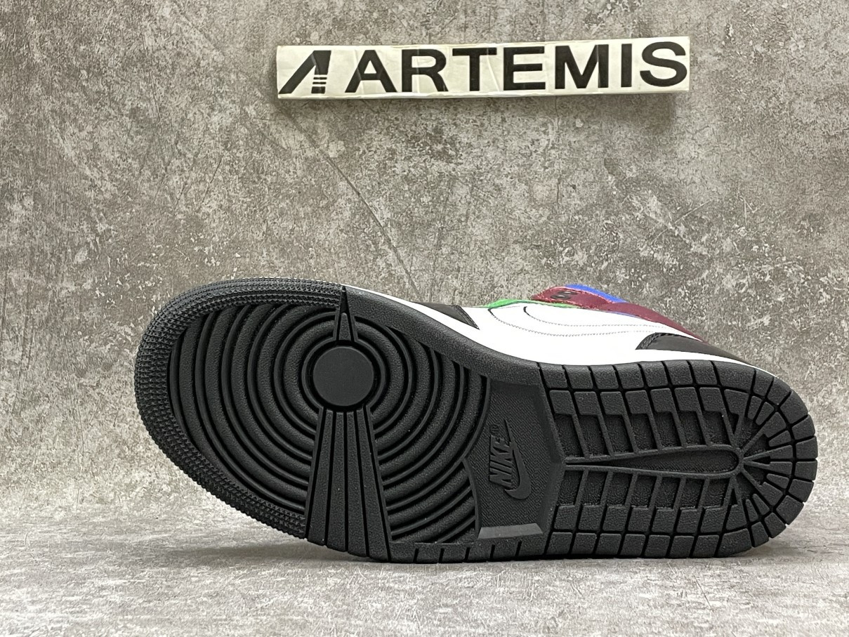 Air Jordan 1 Mid SE Black White Multi-Color