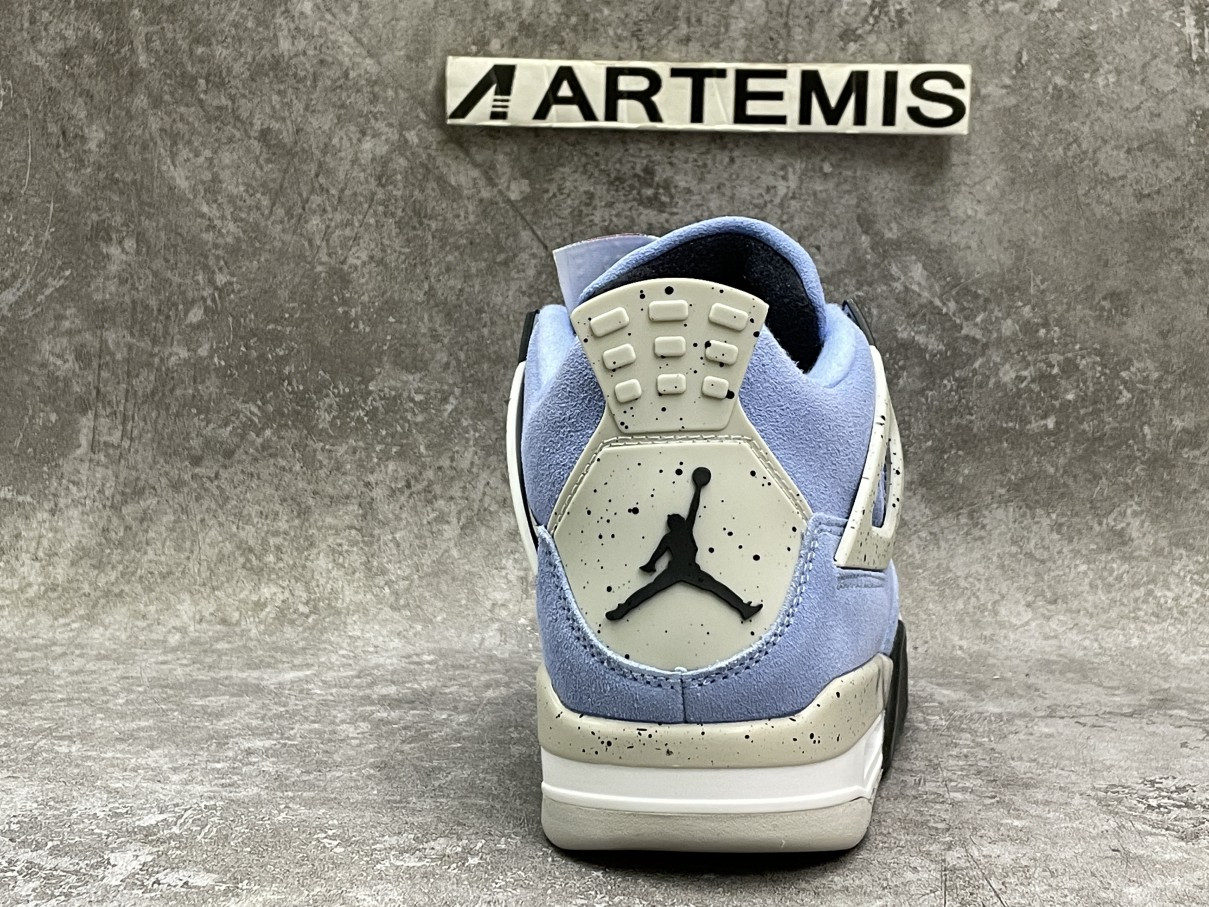 Air Jordan 4 Retro University Blue