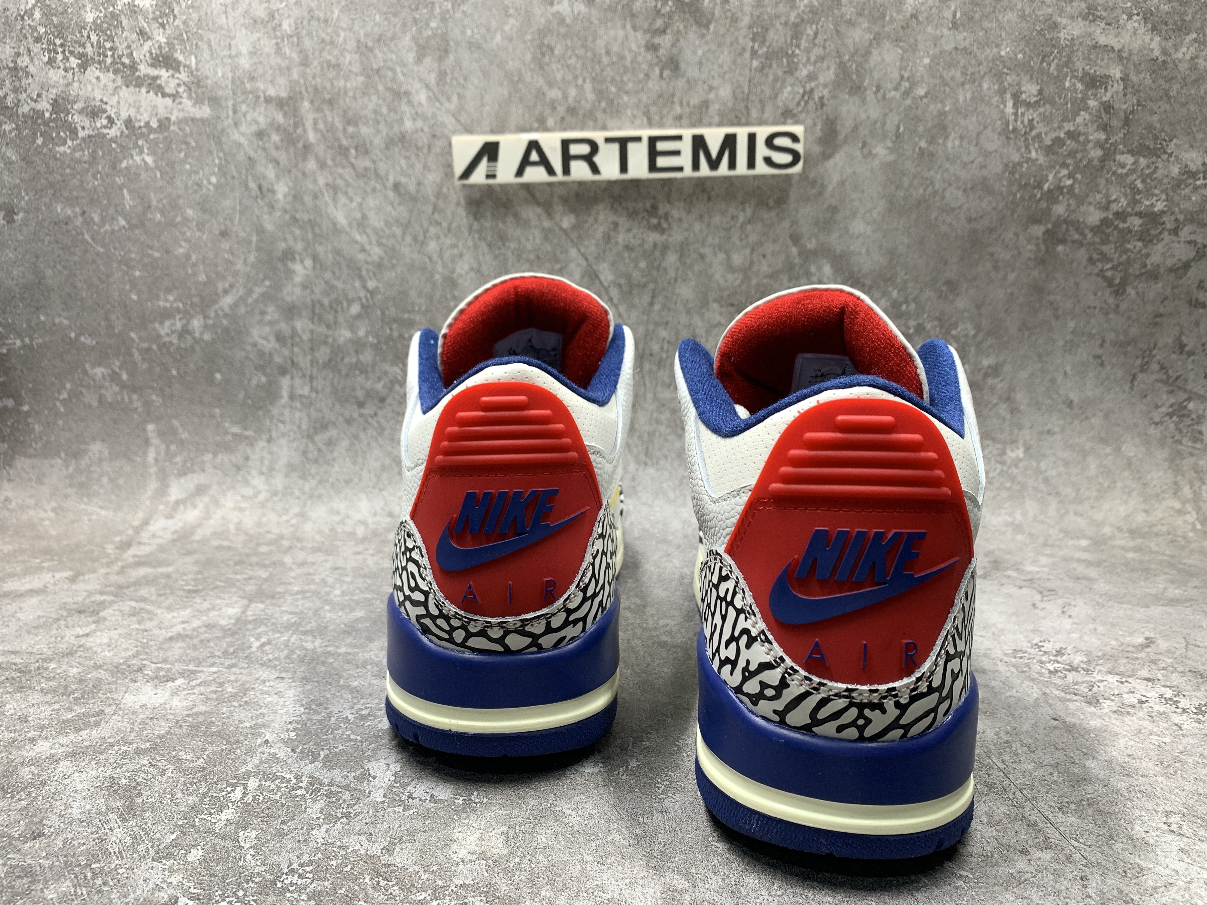 Air Jordan 3 Retro SP White Blue Red Cement Grey