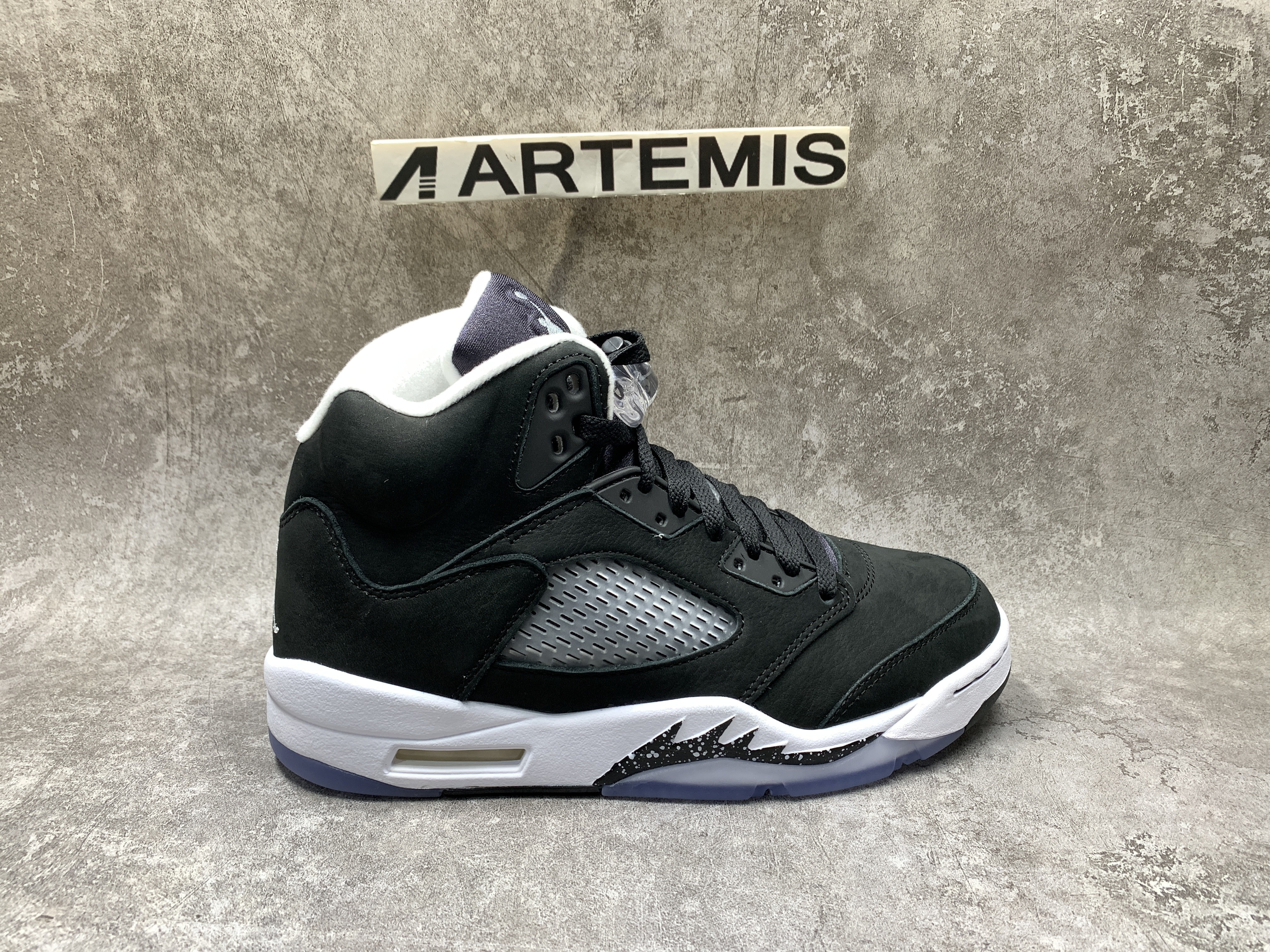 Air Jordan 5 Retro Oreo 2021