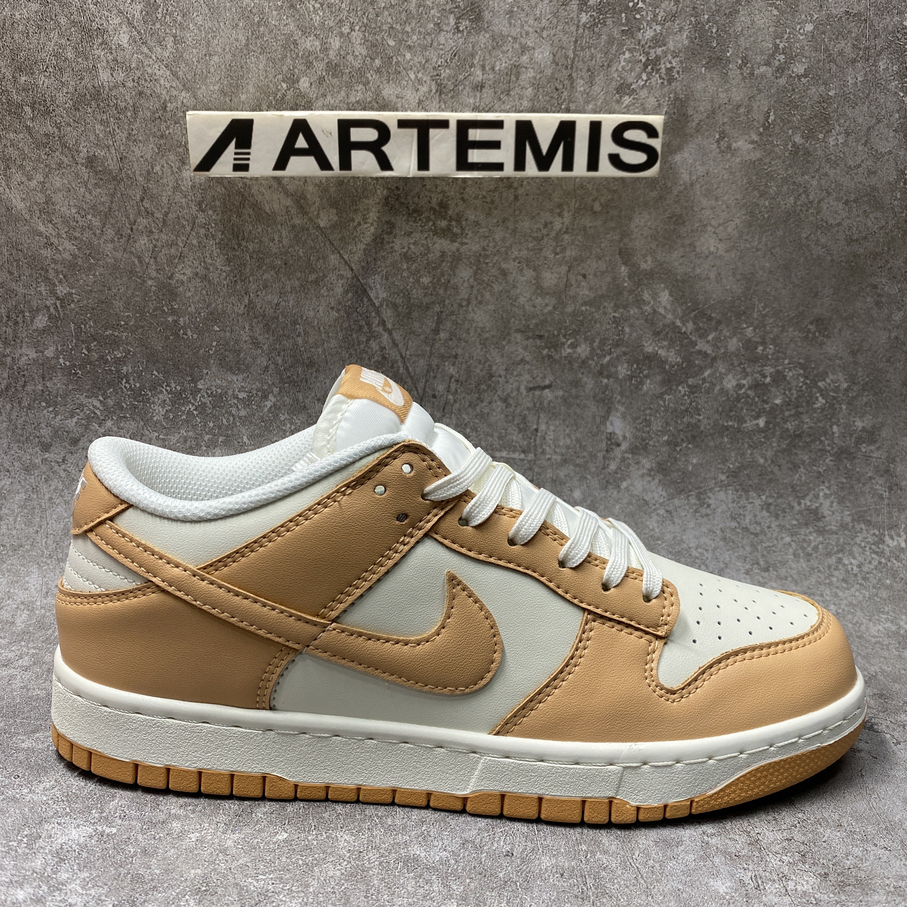 Nike Dunk Low Harvest Moon