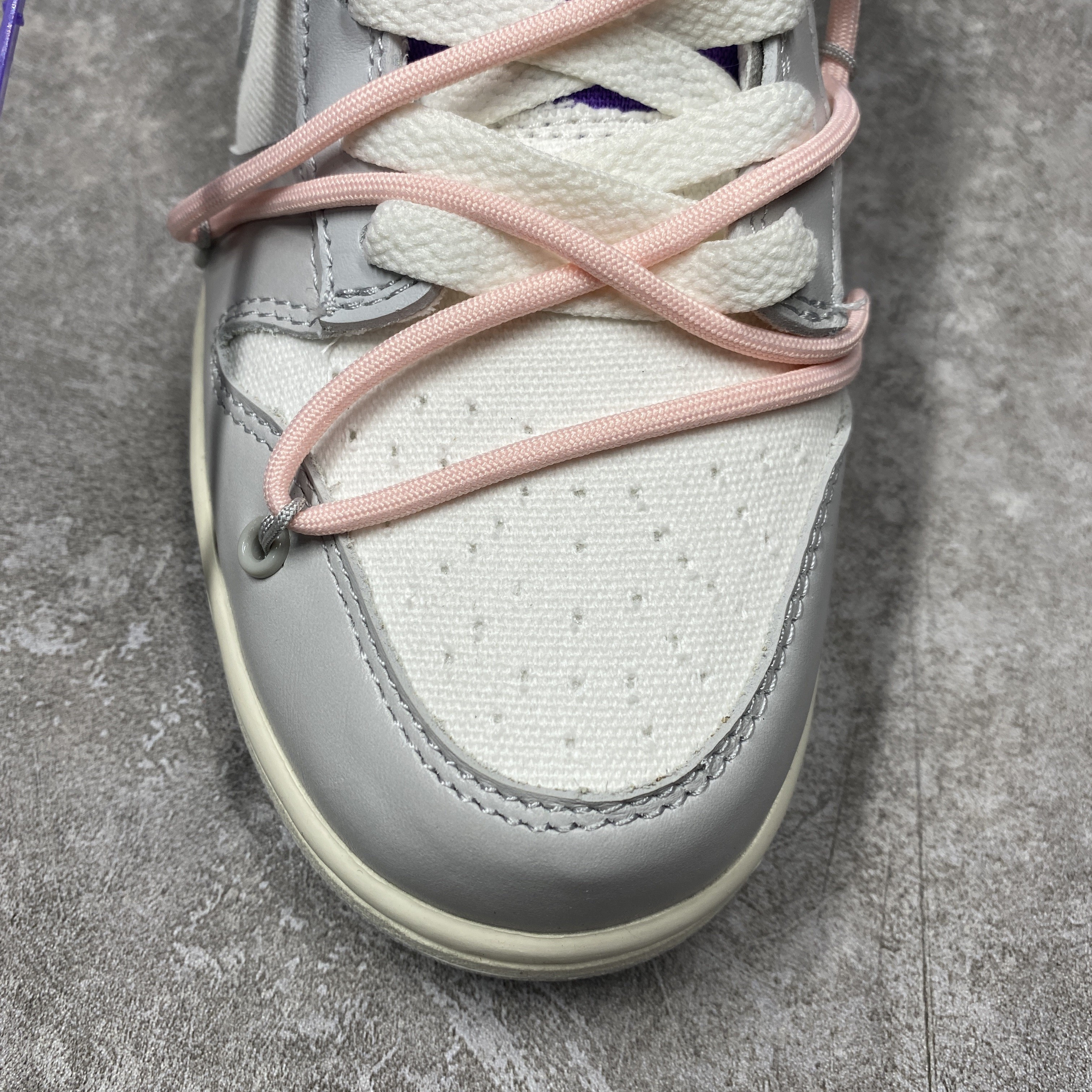 Nike Dunk Low Off-White Lot 24