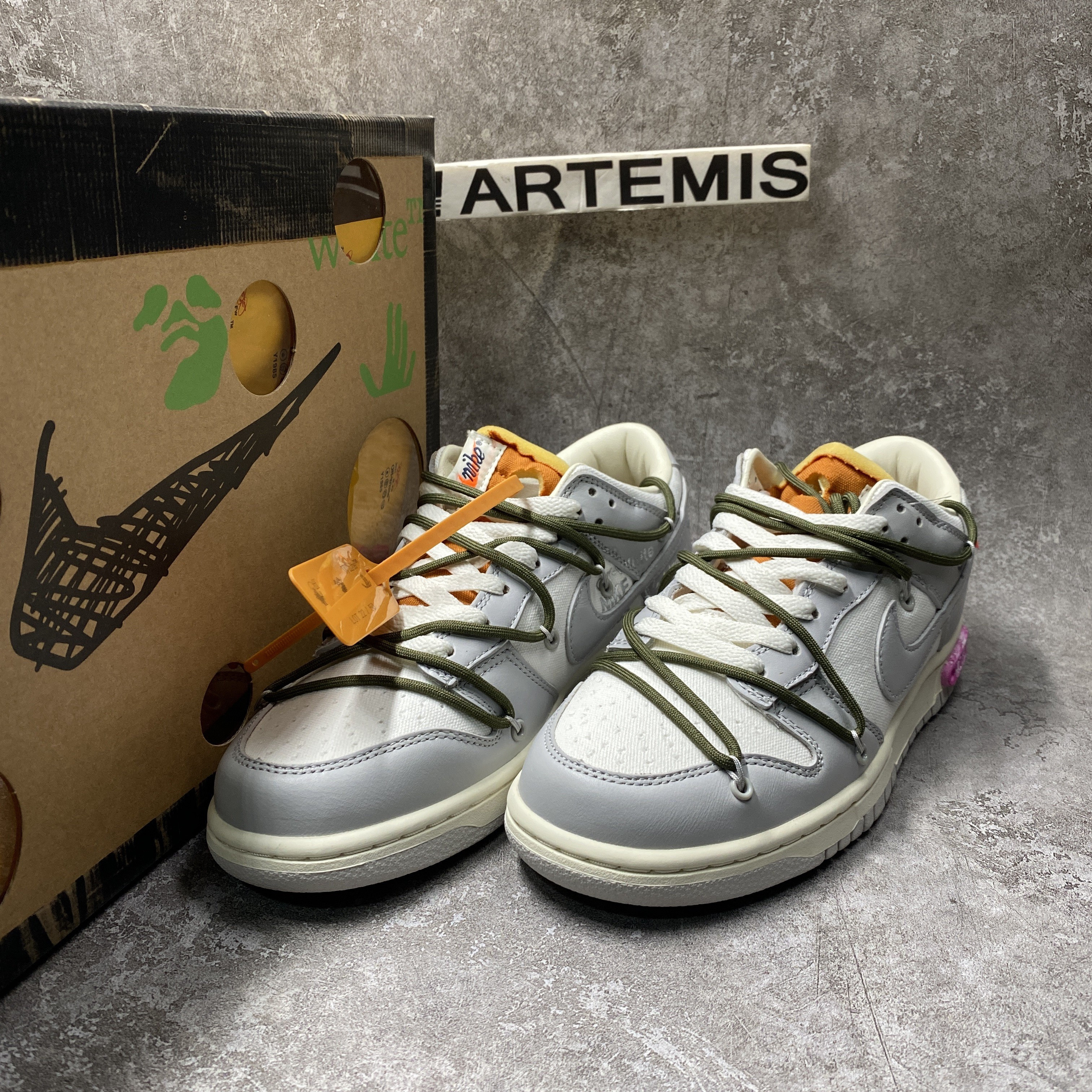 Nike Dunk Low Off-White Lot 22