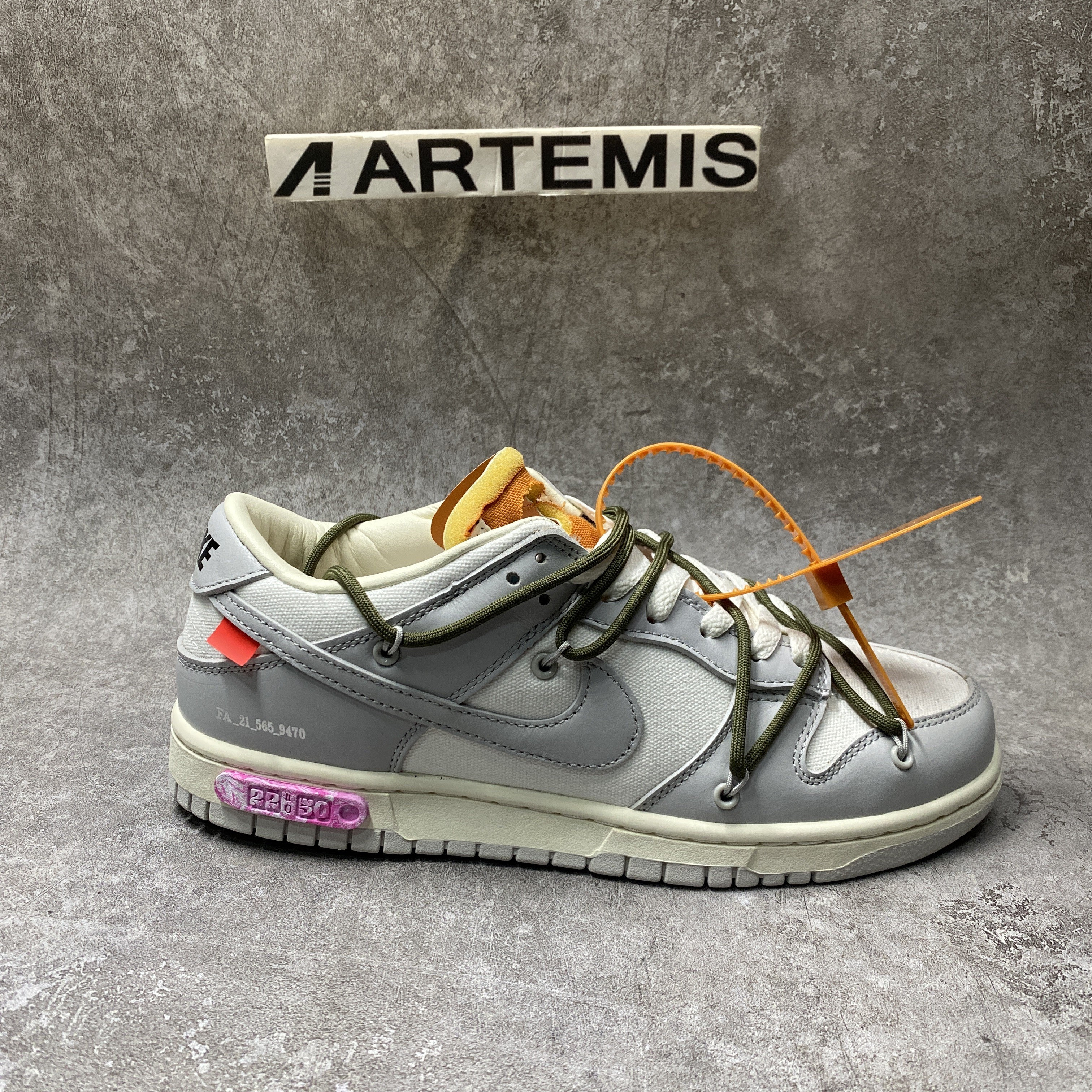 Nike Dunk Low Off-White Lot 22