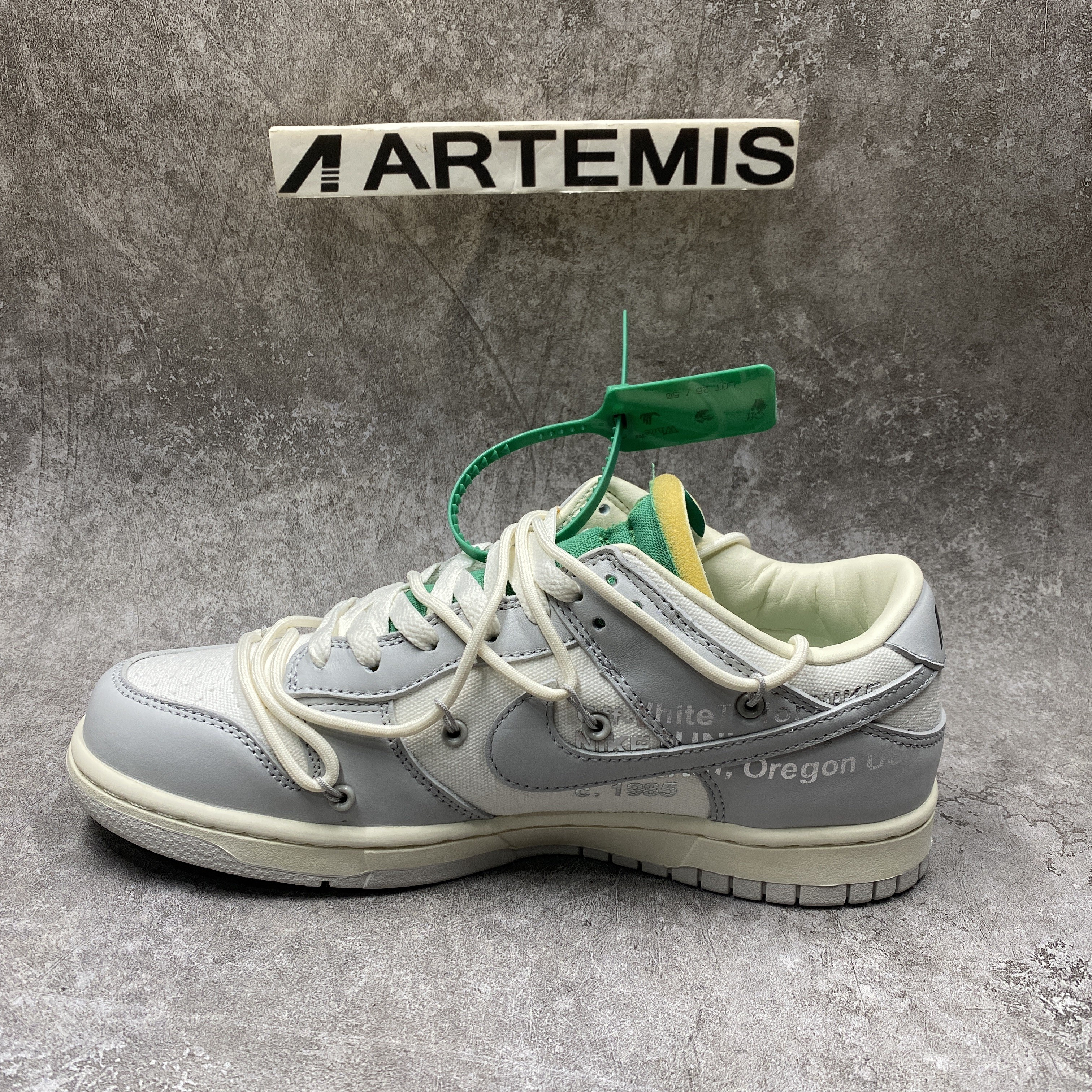 Nike Dunk Low Off-White Lot 25