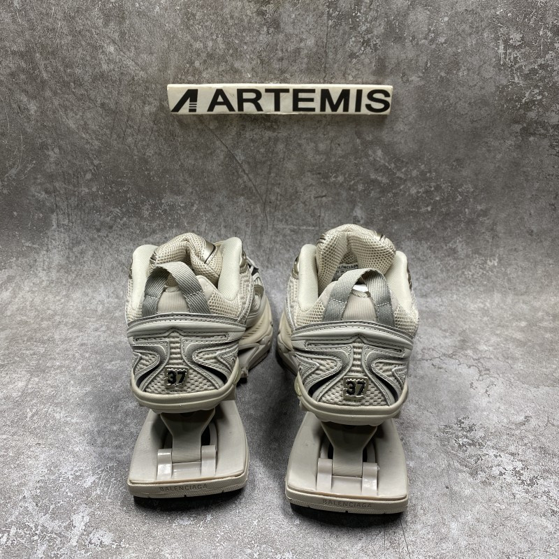 Balenciga X-Pander Beige