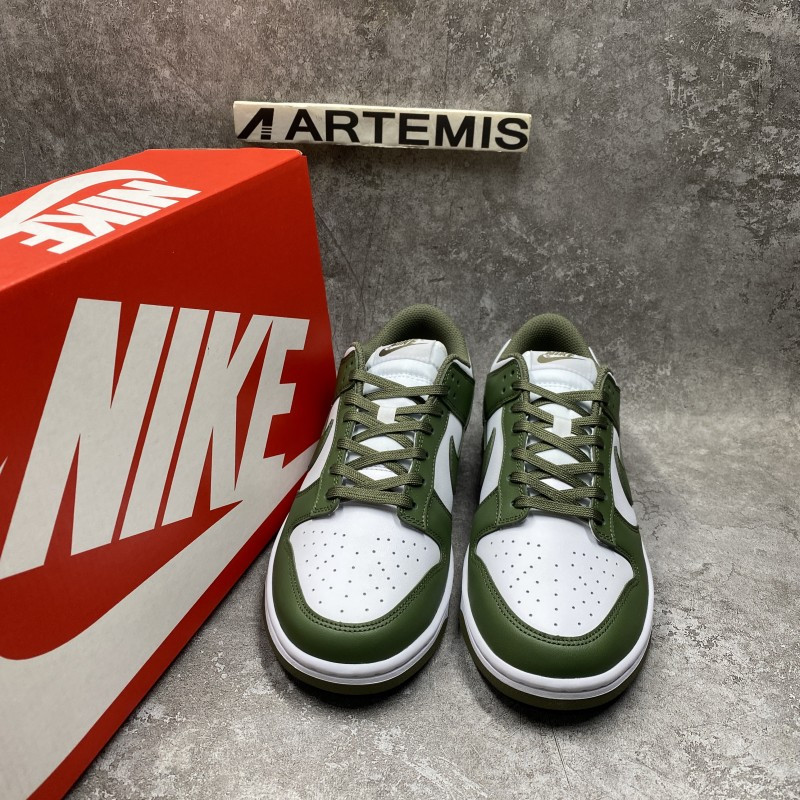 Nike Dunk Low Medium Olive