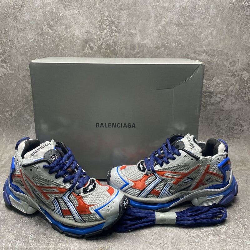 Balenciga Runner Sneakers
