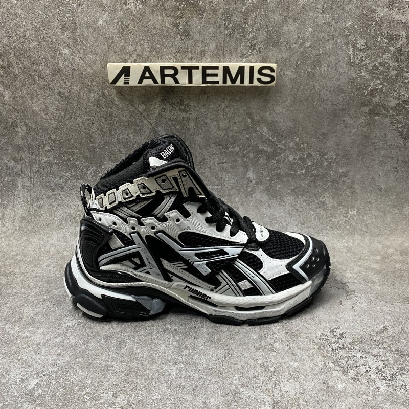 Balenciga Runner panelled high-top sneakers