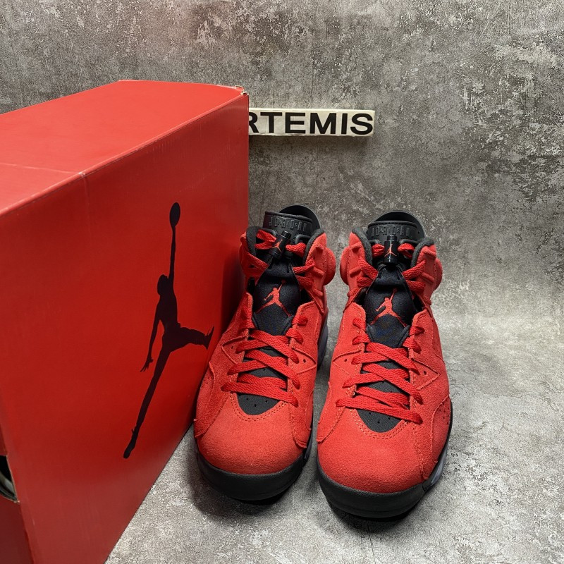 Air Jordan 6 Toro Varsity Red