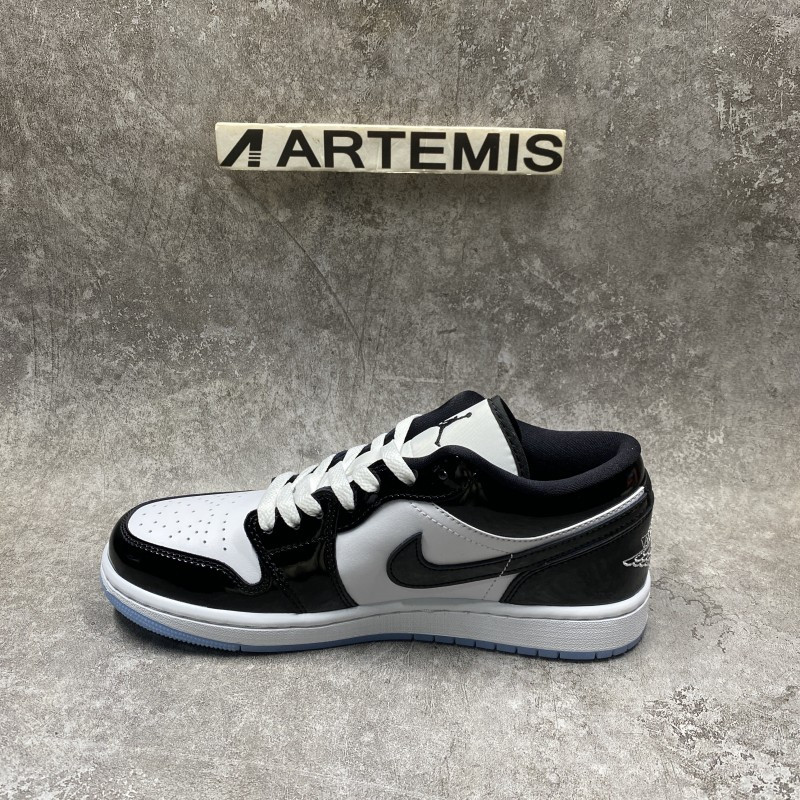 Air Jordan 1 Low SE Concord