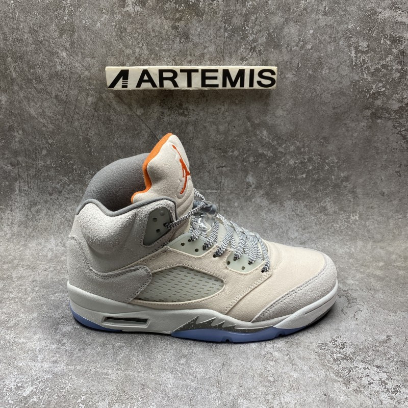 Air Jordan 5 Retro SE Craft Light Orewood Brown