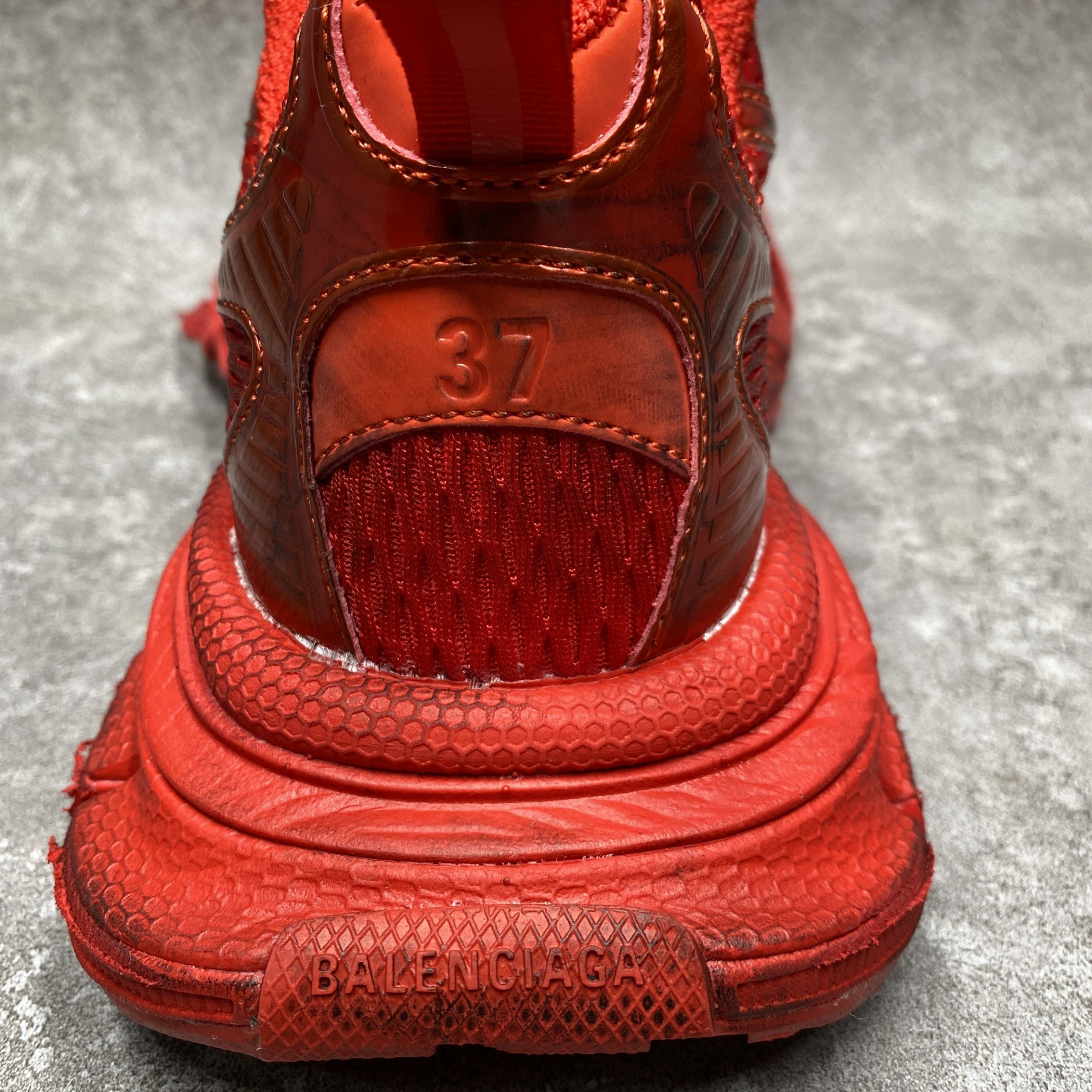 Balenciga 3XL Sneaker in Red