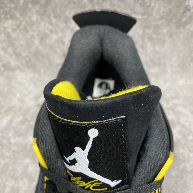Air Jordan 4 Retro Thunder