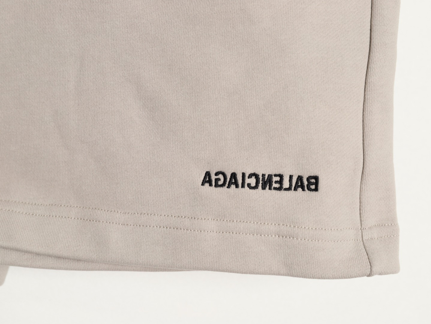 Ba*len*cia*ga shorts