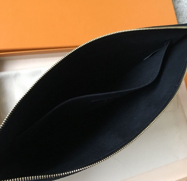 LV DAILY POUCH M62937