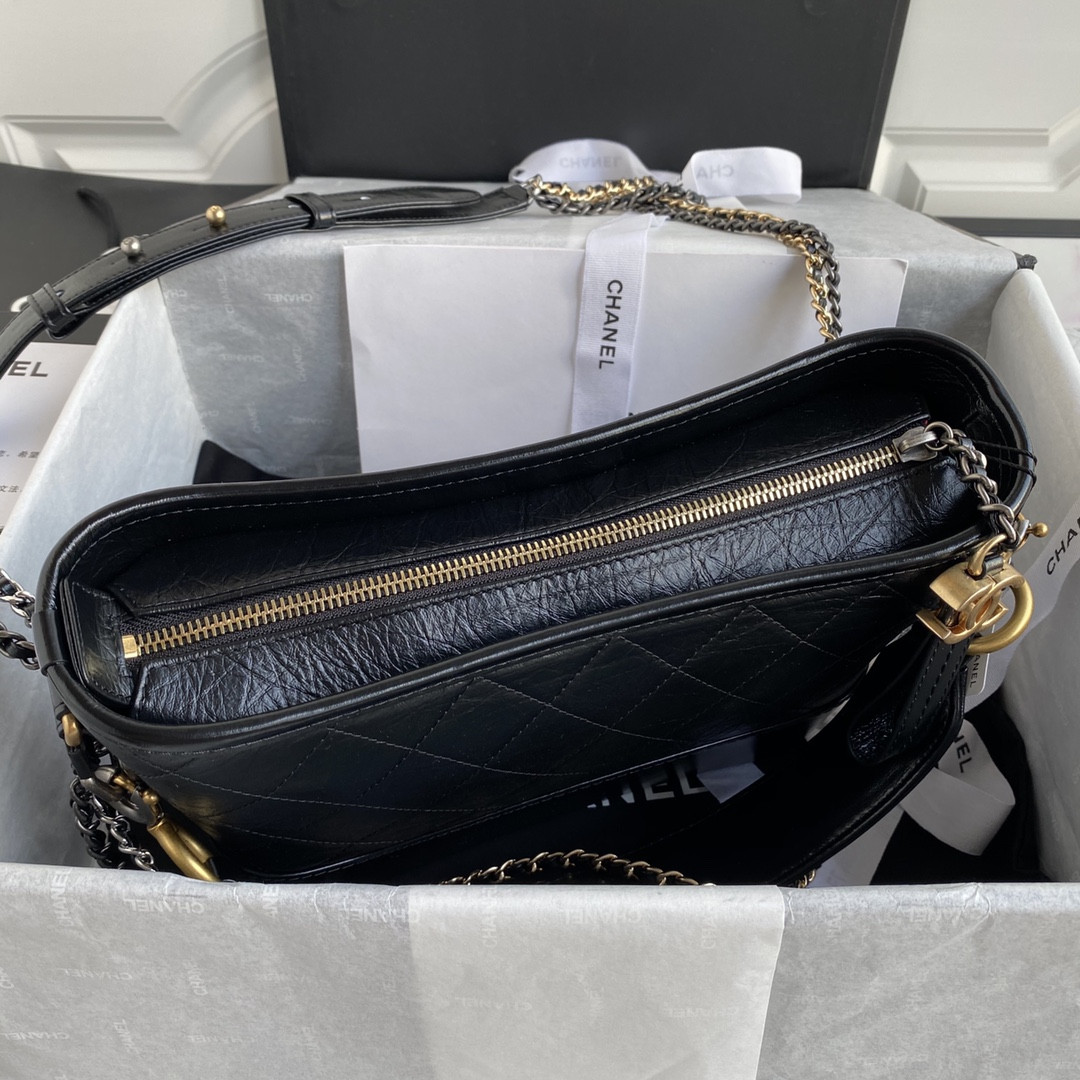 Ch*el  gabrielle small black with shoulder strap letters 20 x 15 x 8cm