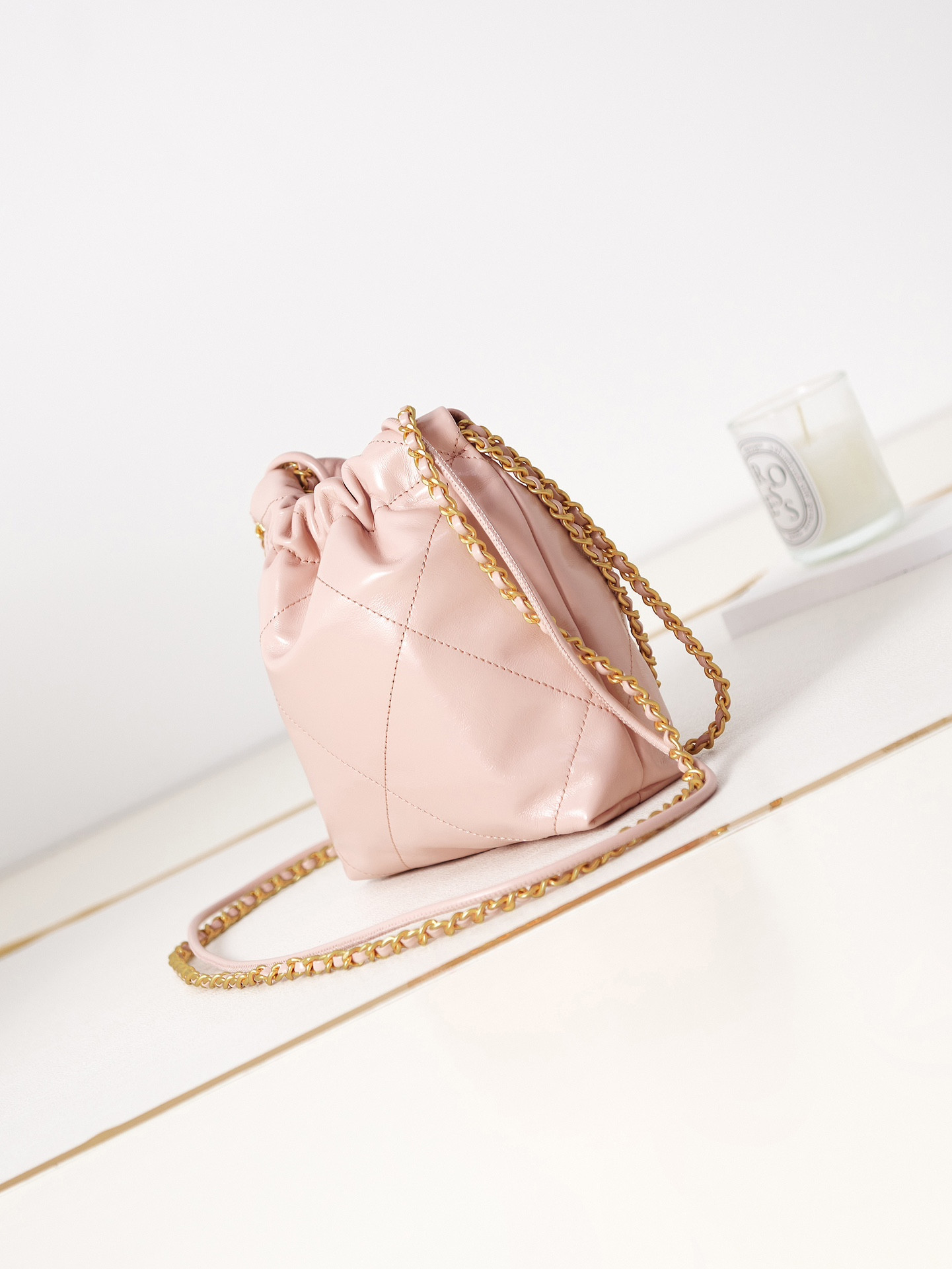 Ch*el 22 mini handbag shiny calfskin pink 7.8 × 7.4 × 2.3 in