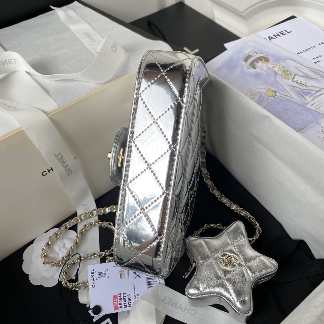 Ch*el flap bag & star coin purse silver 12.5×19×5cm