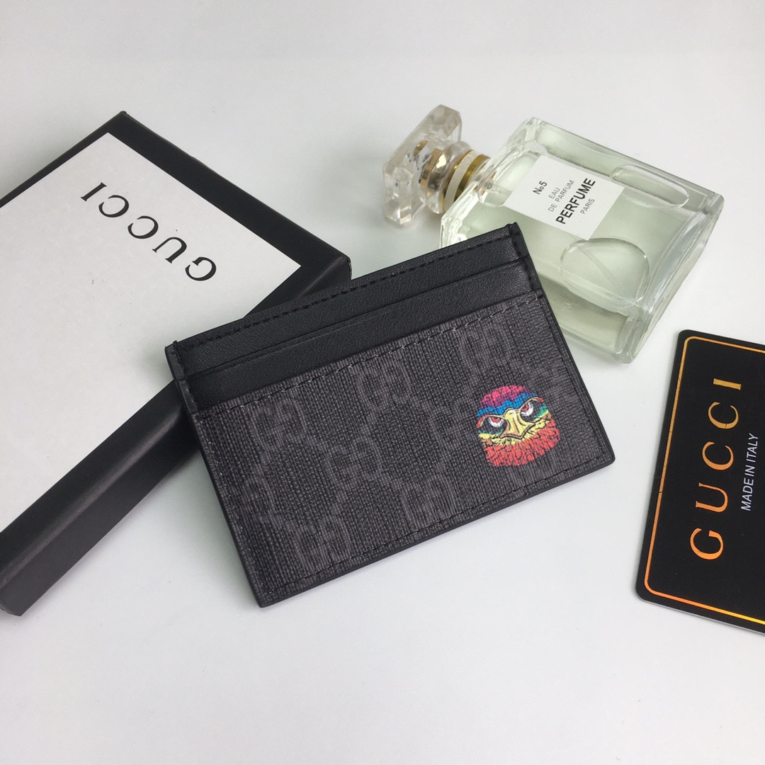 G*u*i gg card case wallet