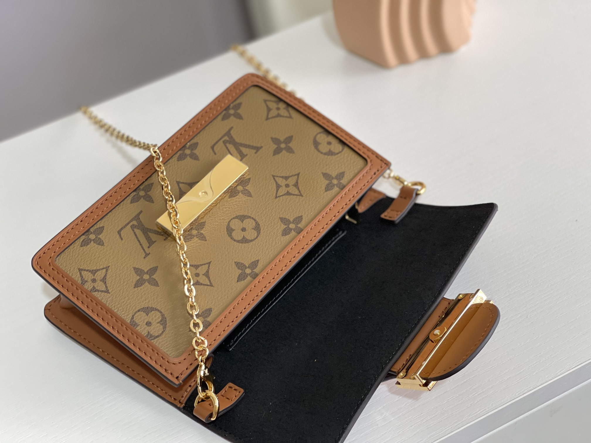 LV M68746 Dauphine Chain Wallet 7.3 x 4.7 x 2 inches