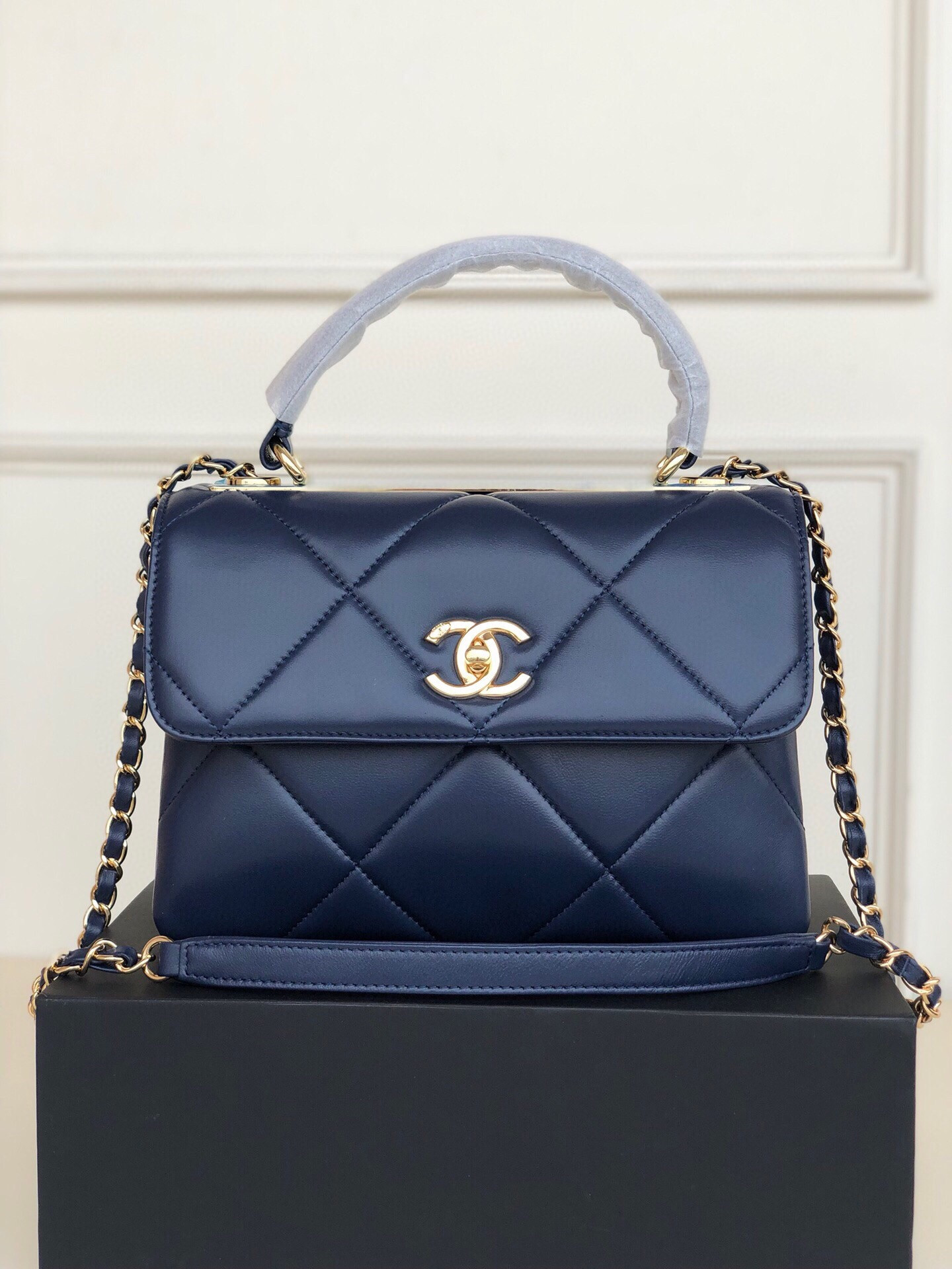 Ch*el flap bag with top handle 6.6 × 9.8 × 4.7 in