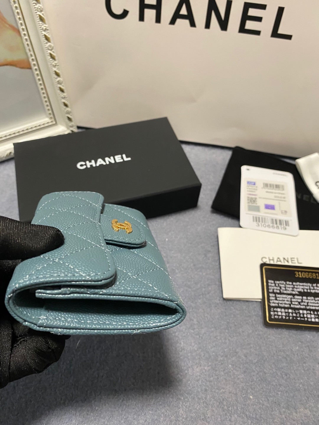 Ch*el card holder 11.3 x 7.5 x 2.5 cm
