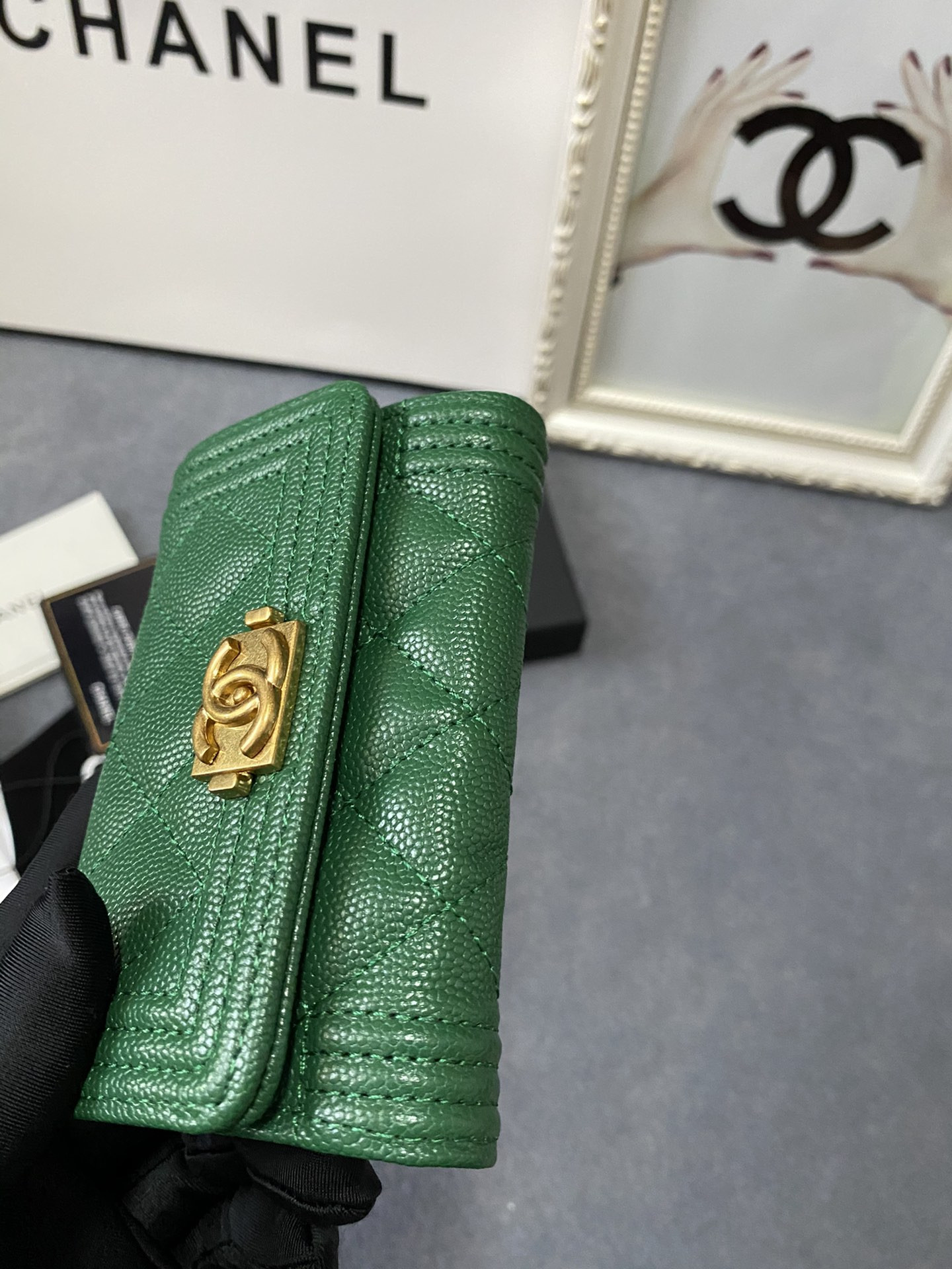 Ch*el flap wallet 12-7cm