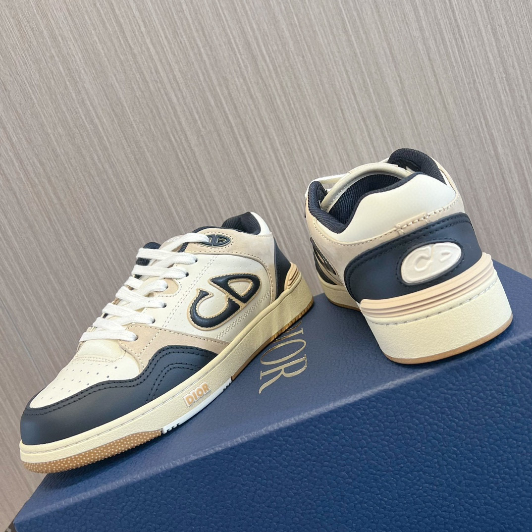 ua D*or b57 low-top sneaker