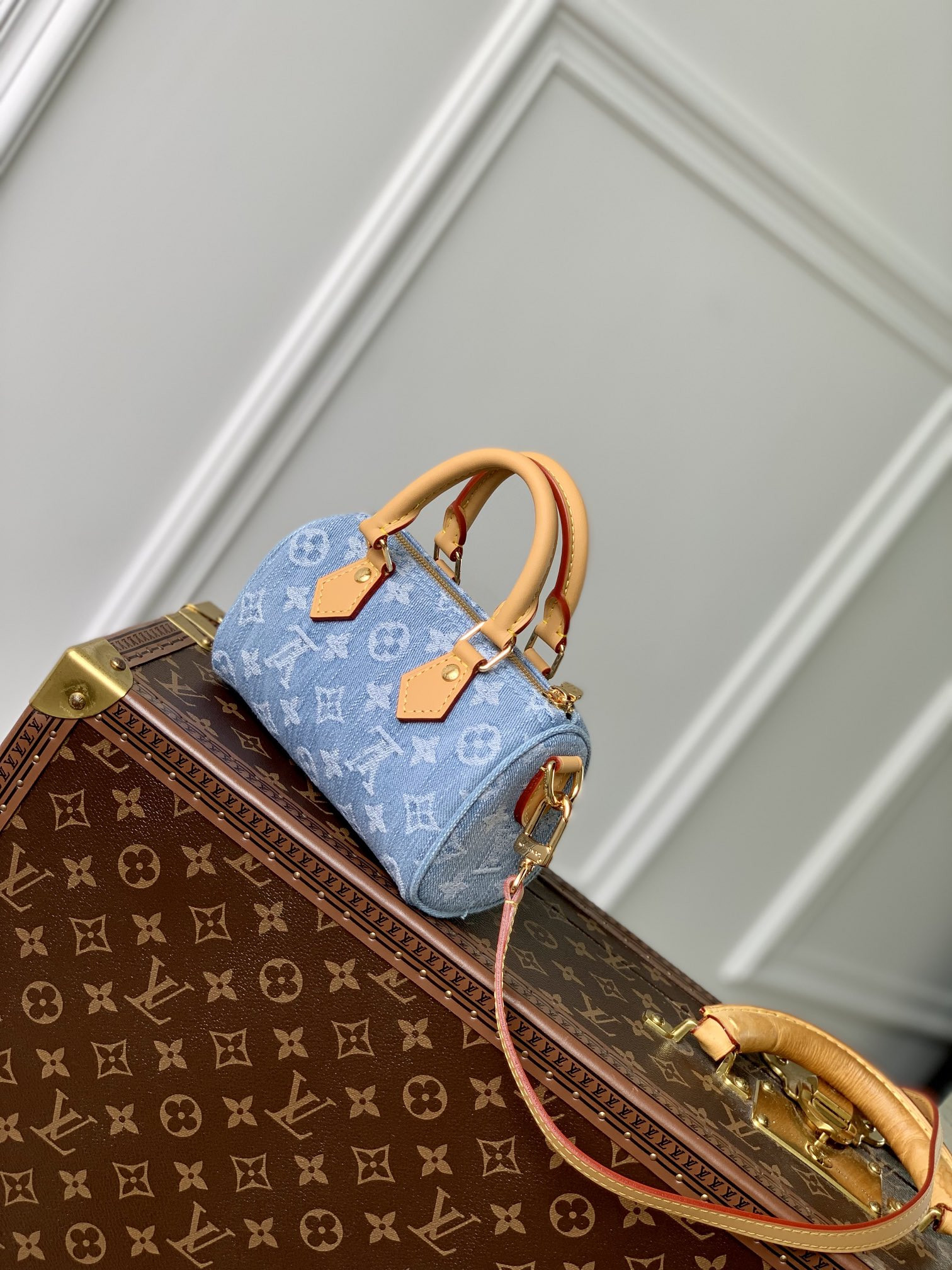 LV Nano Speedy M11212 6.3 x 3.9 x 3 in
