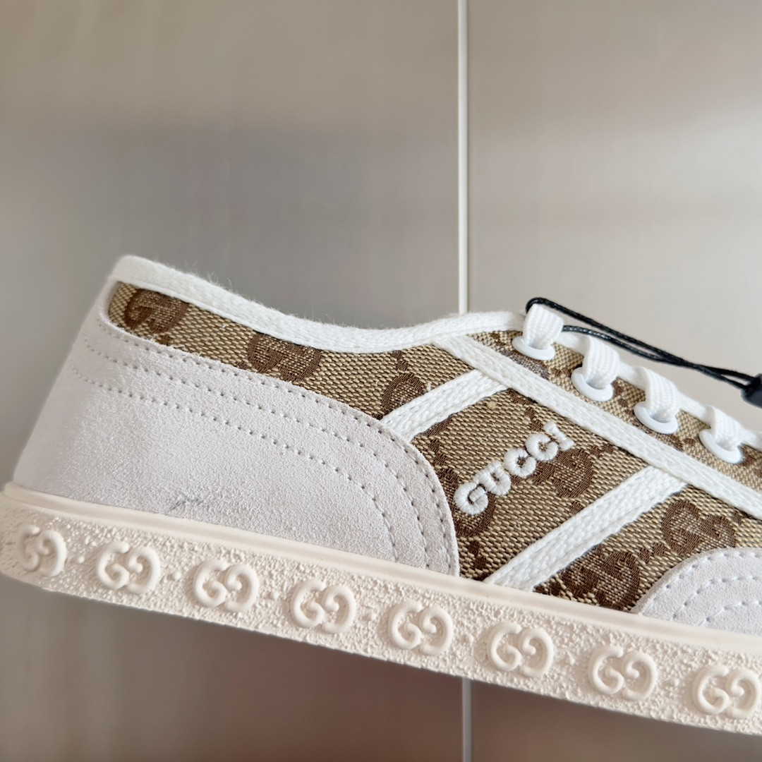 ua G*u*i gg sneaker
