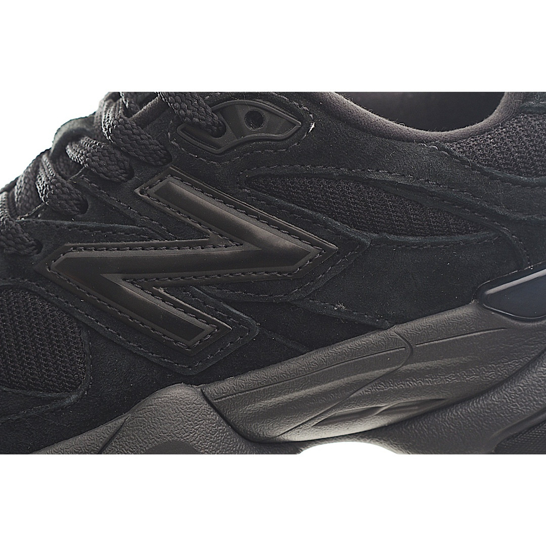 ua new Ba1an*e 9060 triple black