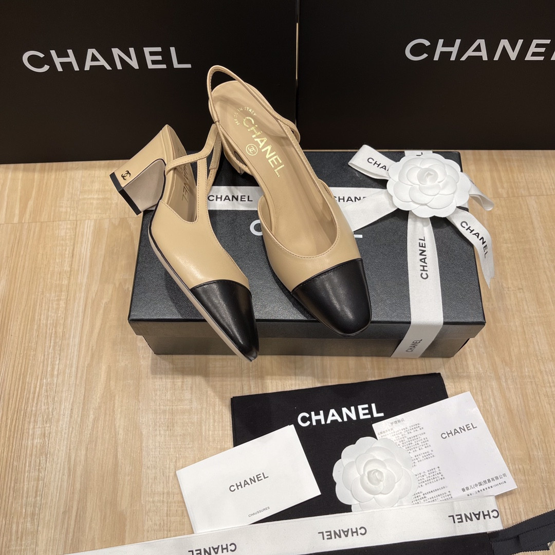 ua Ch*el slingbacks