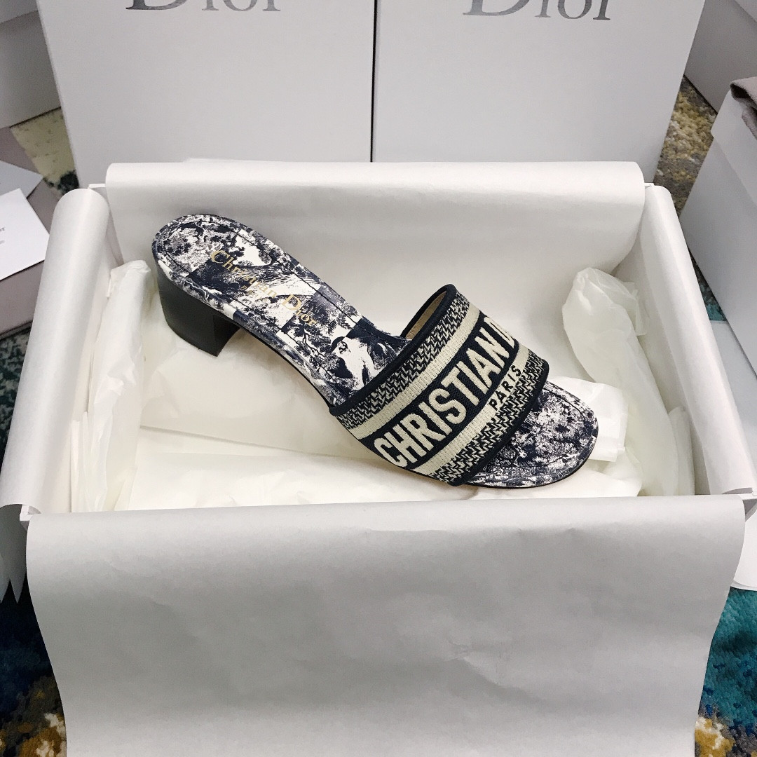 ua D*or dway heeled slide
