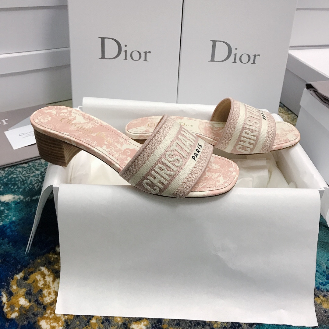 ua D*or dway heeled slide