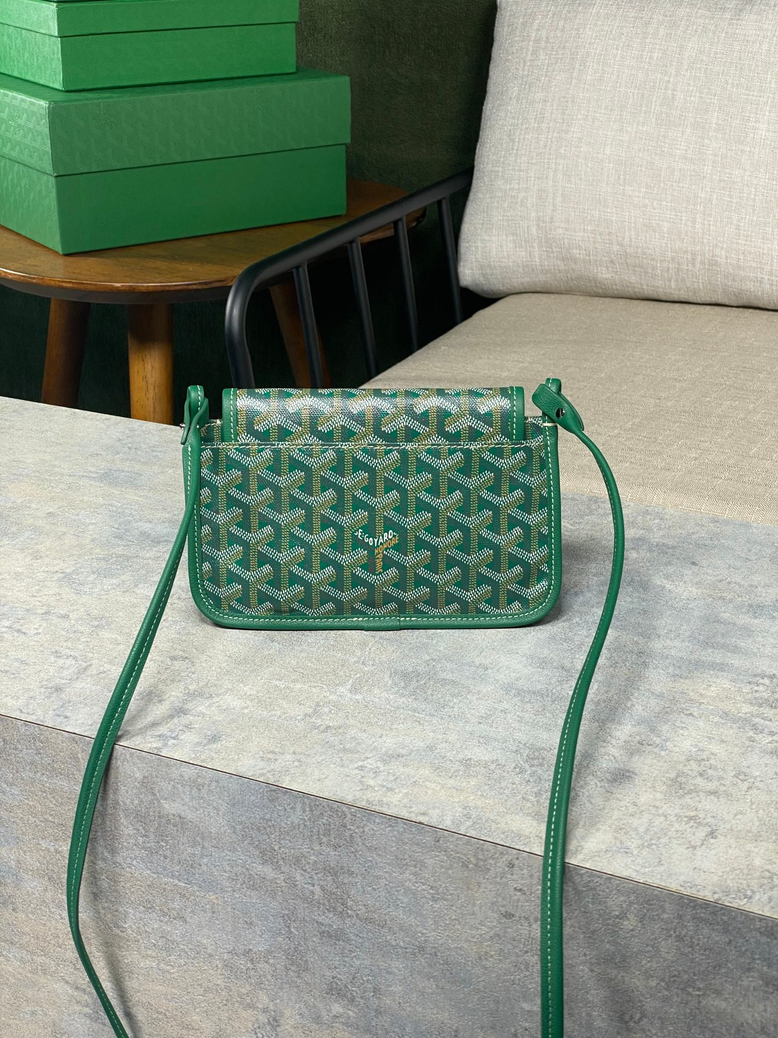 Go*ard plumet pocket wallet 21x14x2.5cm