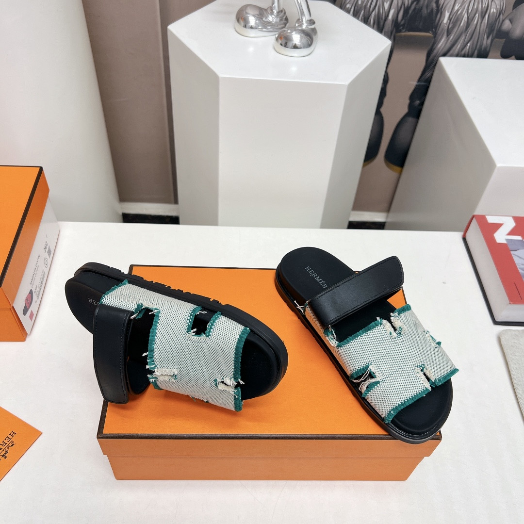 ua H**me5 chypre sandal