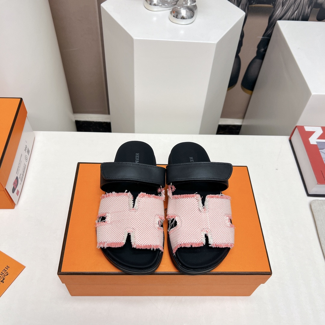 ua H**me5 chypre sandal