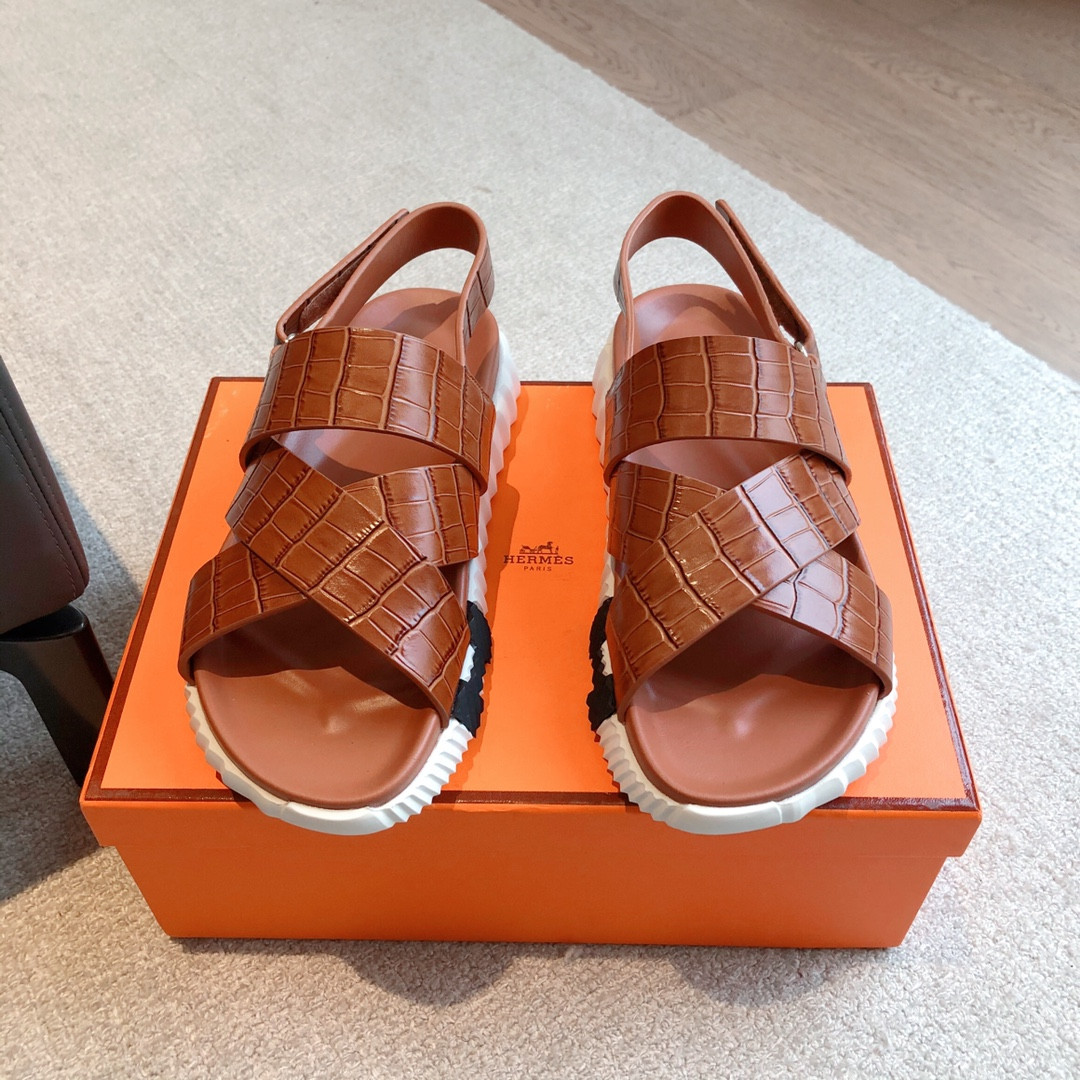 ua H**me5 electric sandal