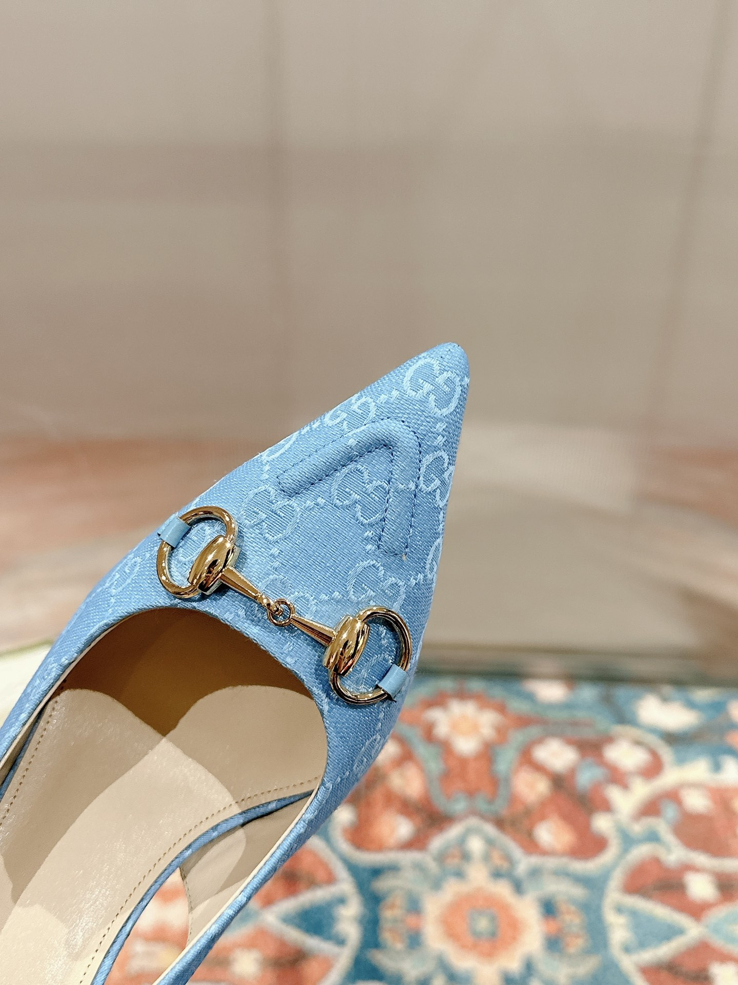ua G*u*i horsebit slingback pump high heel