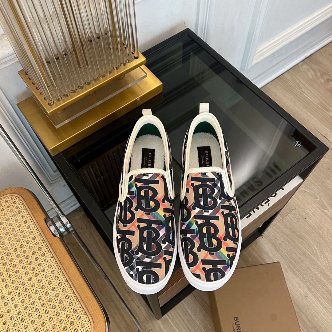 ua B**rry slip on sneakers