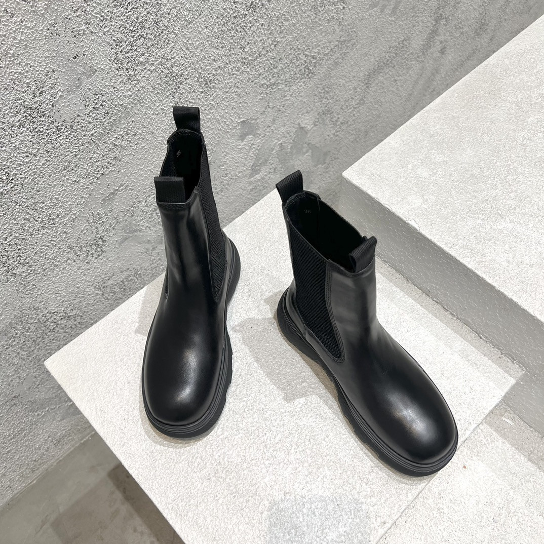 ua B**rry leather creeper chelsea boots